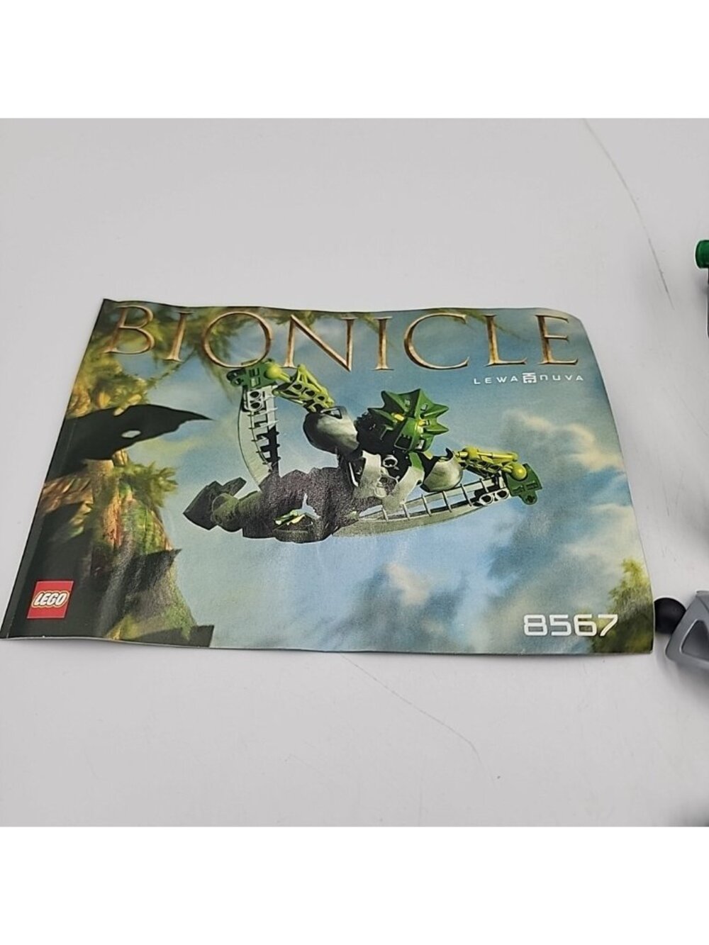 LEGO BIONICLE: Lewa Nuva (8567) - Picture 4 of 4